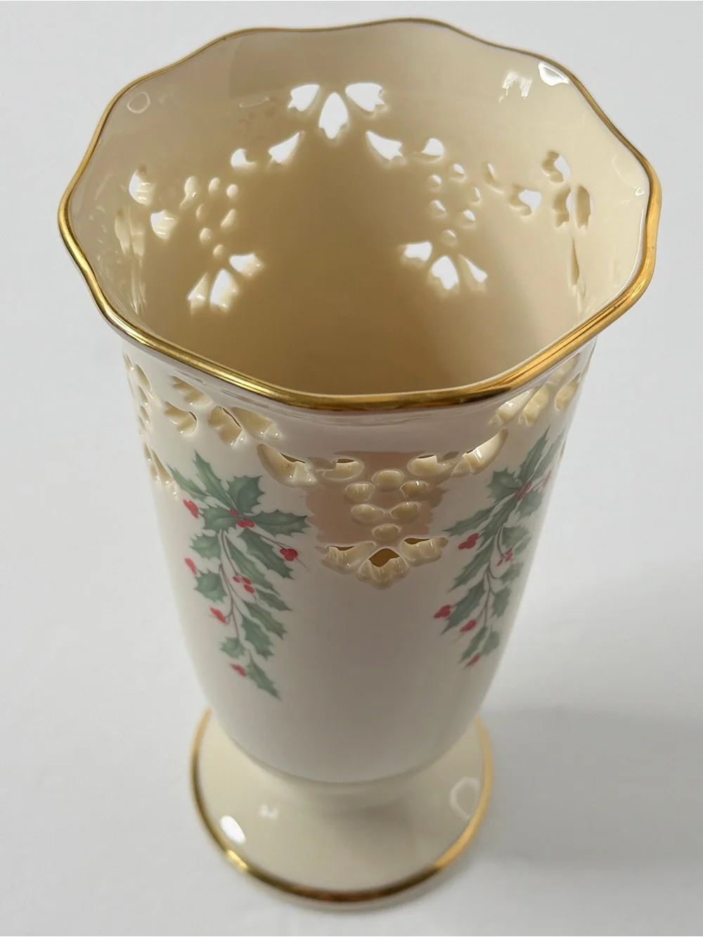 LENOX Christmas Holiday Holly Berries Pierced Porcelain Vase 7in